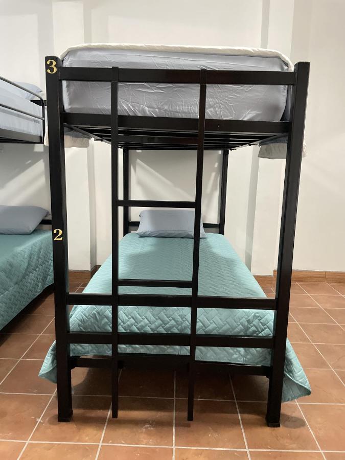 Zoola Suites Antigua Ngoại thất bức ảnh