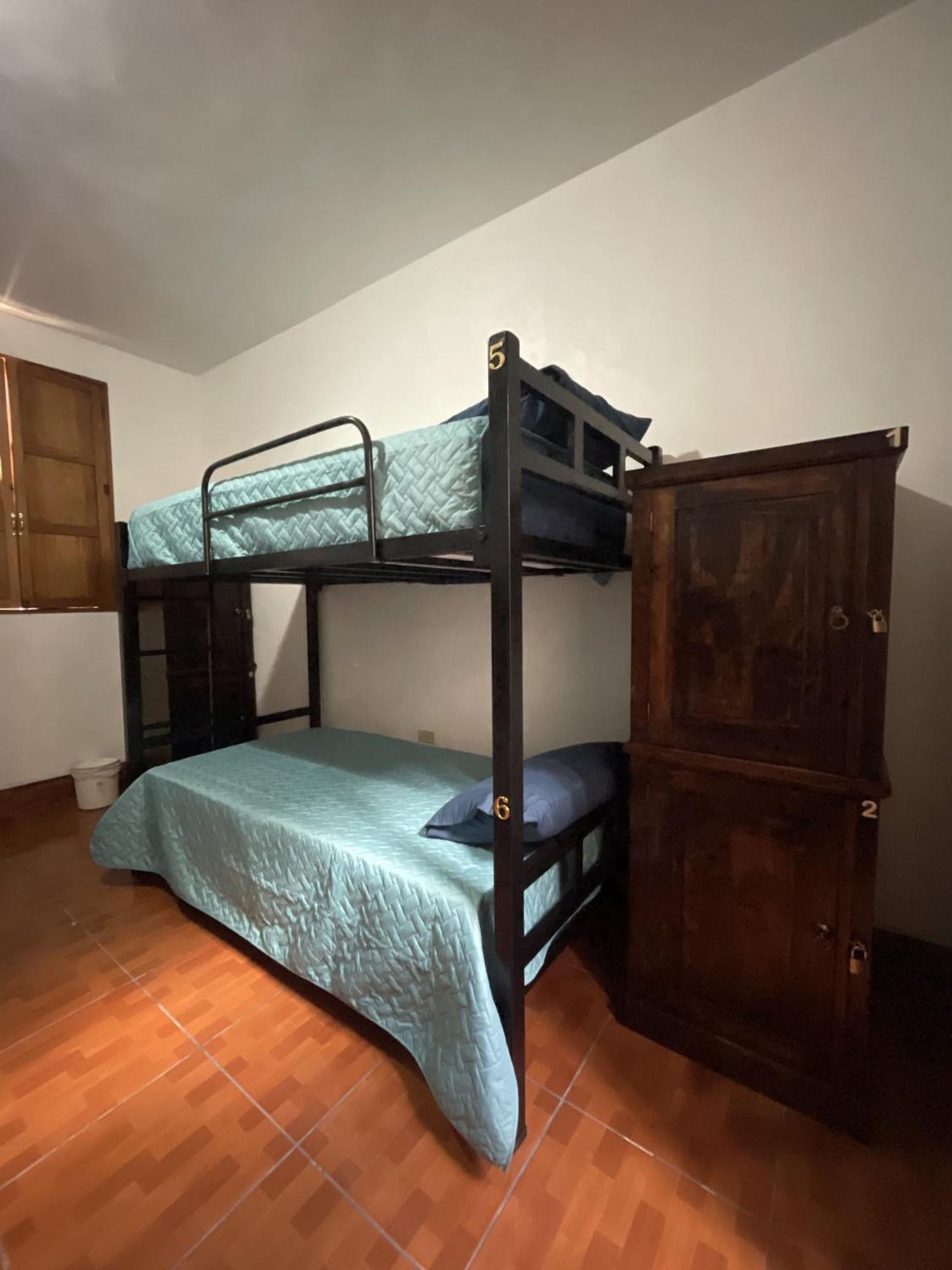 Zoola Suites Antigua Ngoại thất bức ảnh
